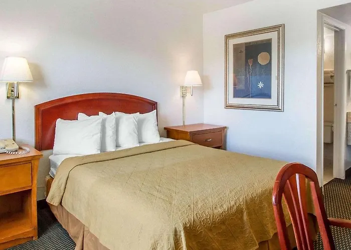 Econo East I-40 Inn Flagstaff